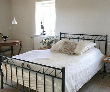 Teglgaarden Bed & Breakfast Vindeby  Rom bilde