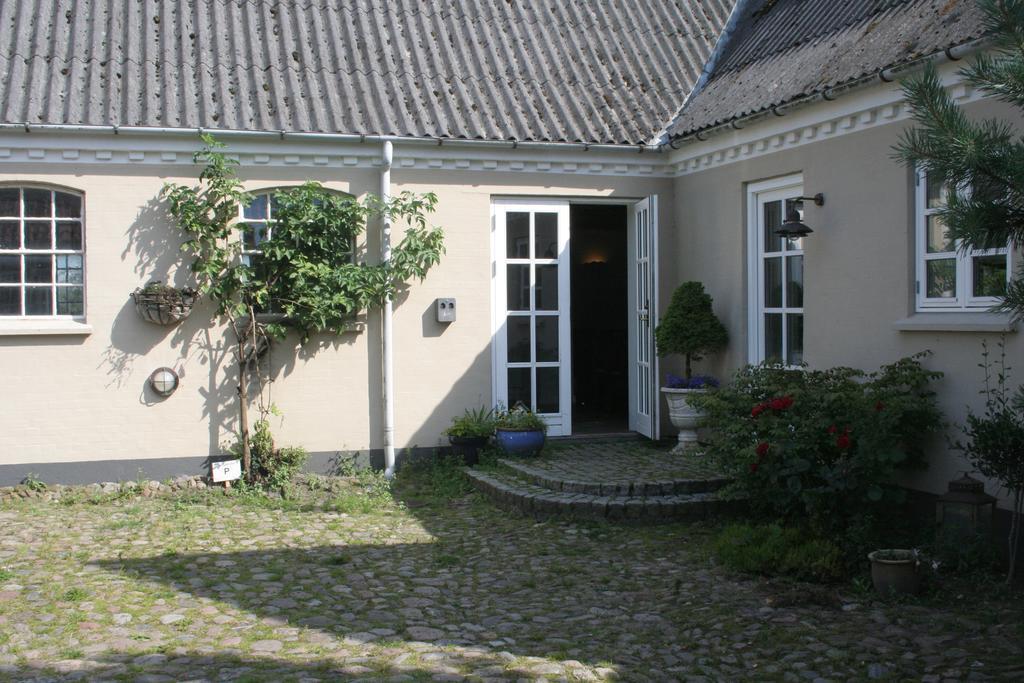 Teglgaarden Bed & Breakfast Vindeby  Eksteriør bilde